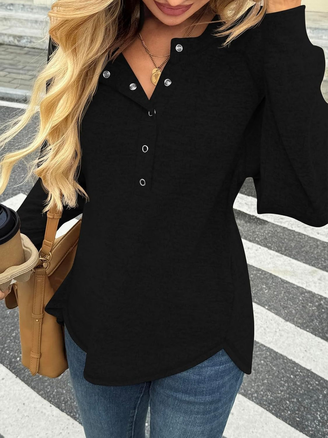 Ladies button blouse trendy and comfortable Lune London