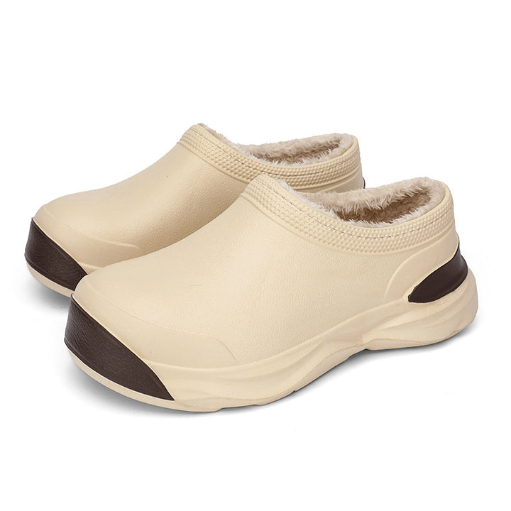 Ladies comfortable slippers with insulated insole and non-slip sole Lune London