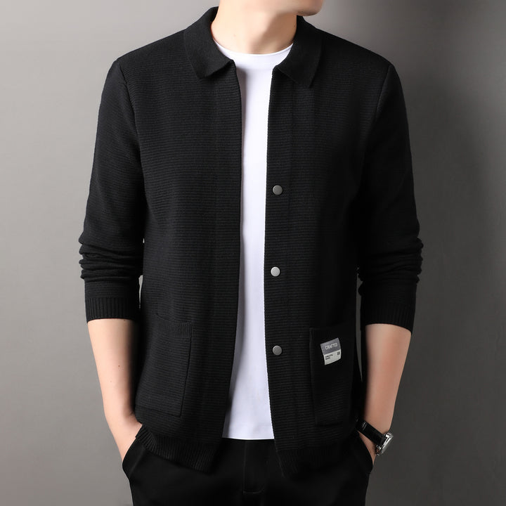 Elegant knitted jacket for men with practical pockets and modern cut Lune London