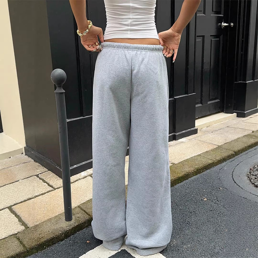 Women Comfortable Loose Sports Pants with Practical Pockets Lune London