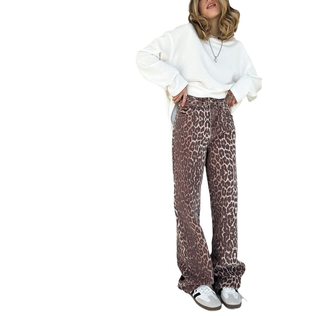 Women's wide leg jeans in trendy leopard print Lune London