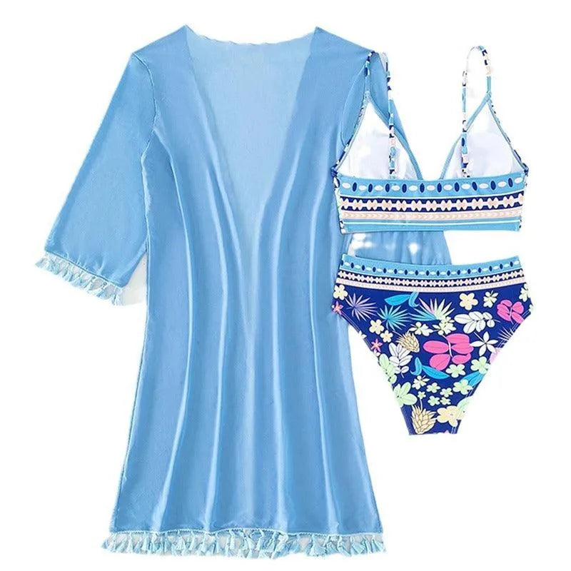 Chic Und Stil | Three-Piece Swimsuit