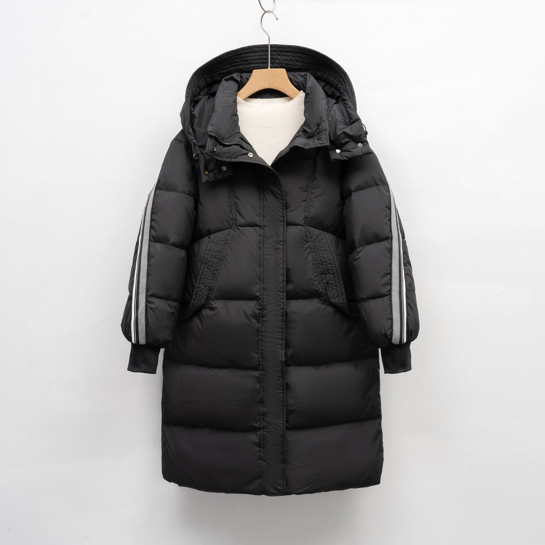 Insulated winter coat for women with functional pockets and adjustable hood Lune London