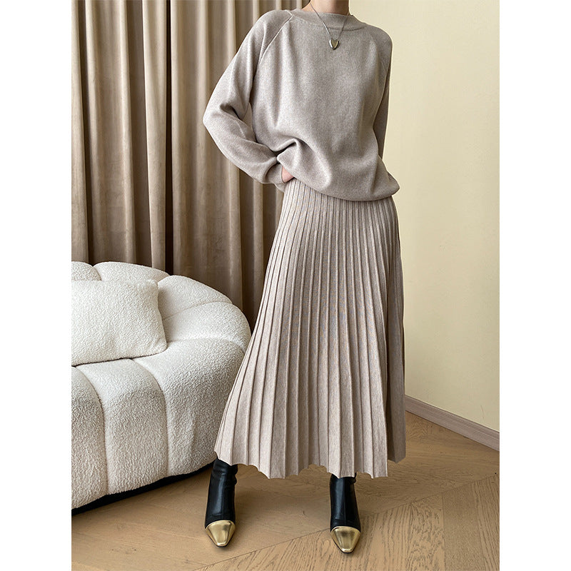 Women's knit sweater with oversized cut and elegant ribbed texture Chic & Stil