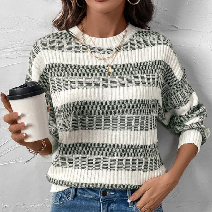 Casual knitted sweater for women with striped pattern and loose fit Lune London