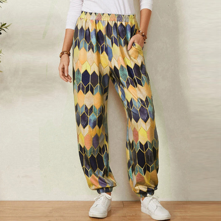 Leisure pants for women with modern geometric pattern and elastic waist Lune London