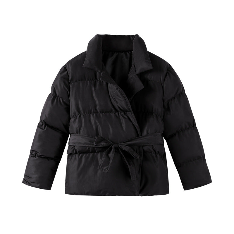 Veste matelassée moderne pour femmes avec ceinture à la taille Chic & Stil