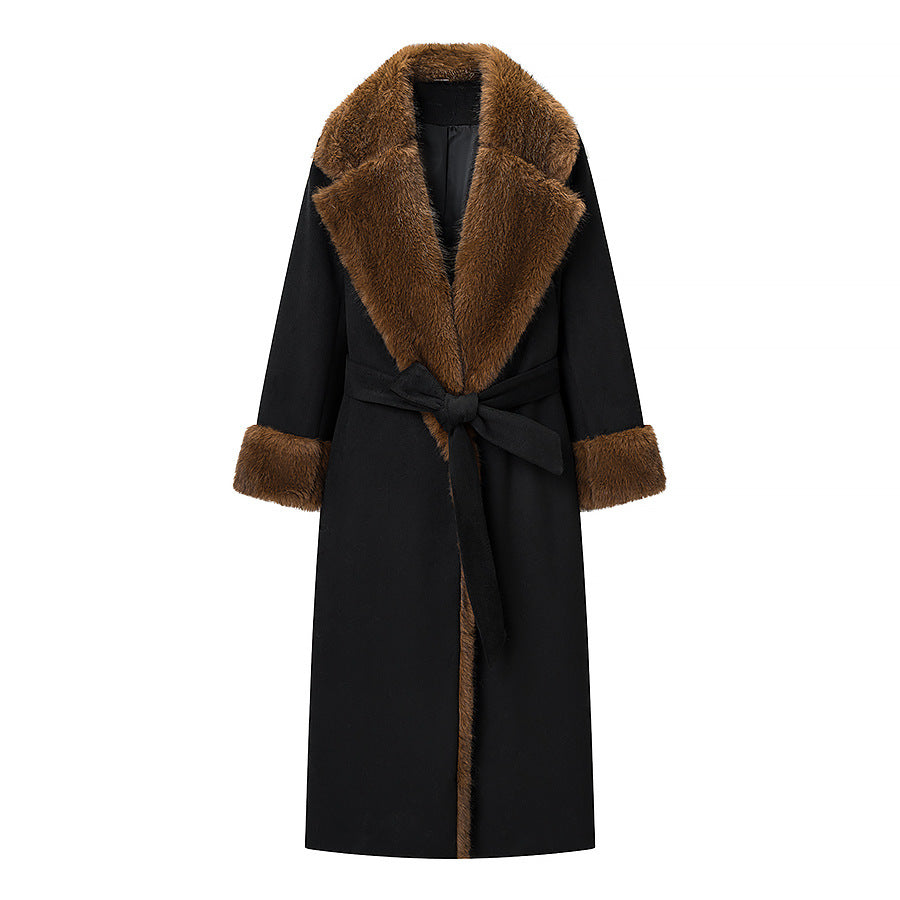 Manteau en peluche élégant pour femmes avec ceinture et col tendance Chic & Stil