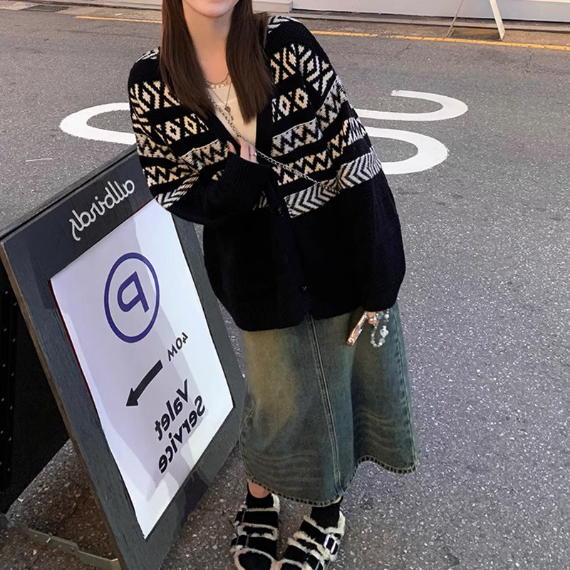 Ladies cozy knit cardigan Lune London