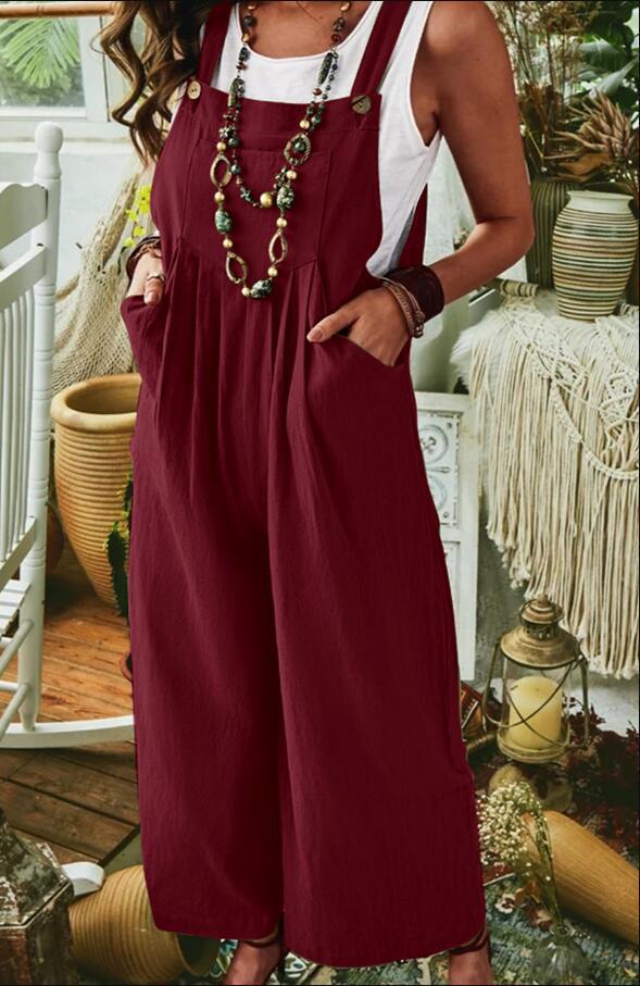 Ladies casual jumpsuit with wide legs and pockets Lune London