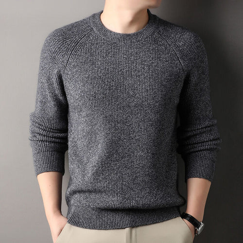 Luxurious knitted sweater for men Lune London