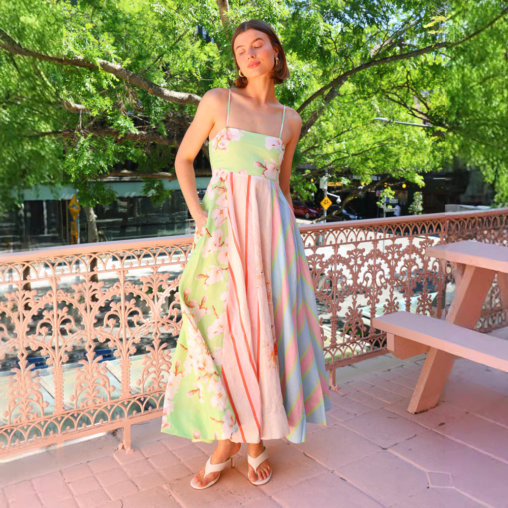 Maxi dress for women with playful patterns and a fluid fabric Chic & Stil