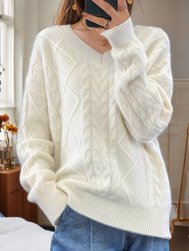 Ladies Elegant Knitted Sweater with Detailed Twisted Pattern Lune London