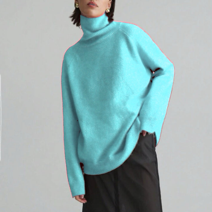 Women's oversized turtleneck sweater with fine texture Chic and Style