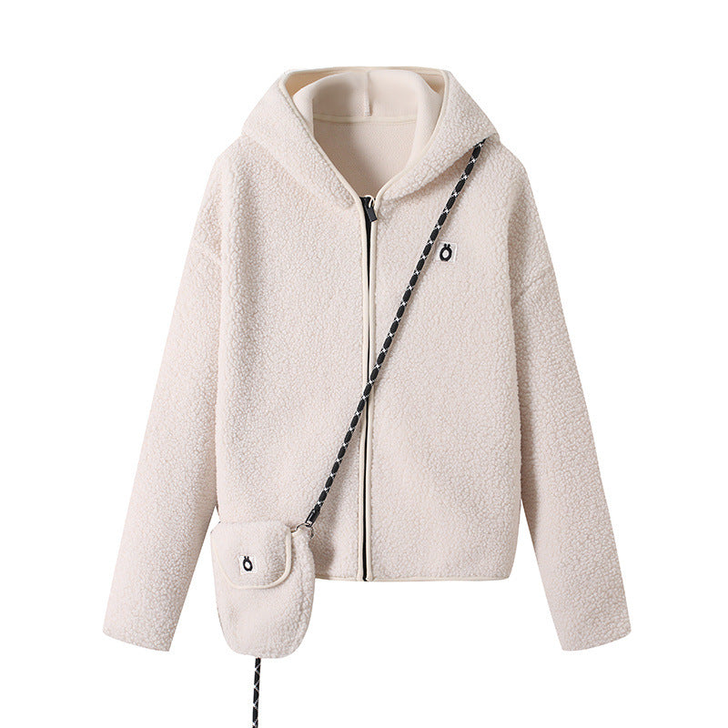 Veste en polaire confortable pour femmes avec capuche et sac à épaule pratique Chic & Stil