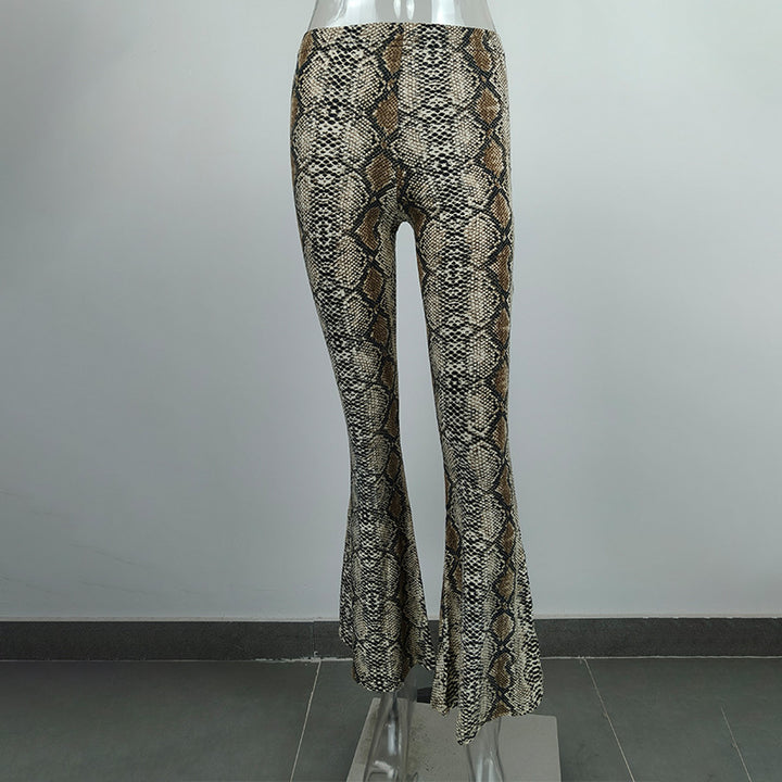 Women's Flared Leggings in animalistic tiger knit washing Lune London