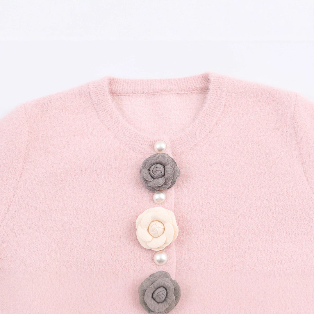 Women's filigree cardigan with decorative floral applications Lune London