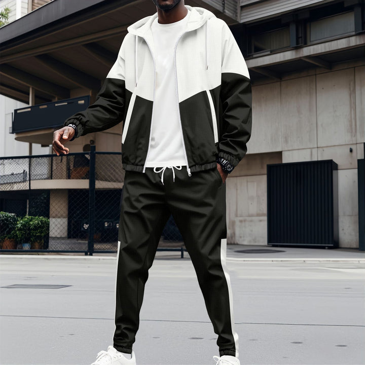 Men's sports suit with a modern color-block design and breathable materials Lune London