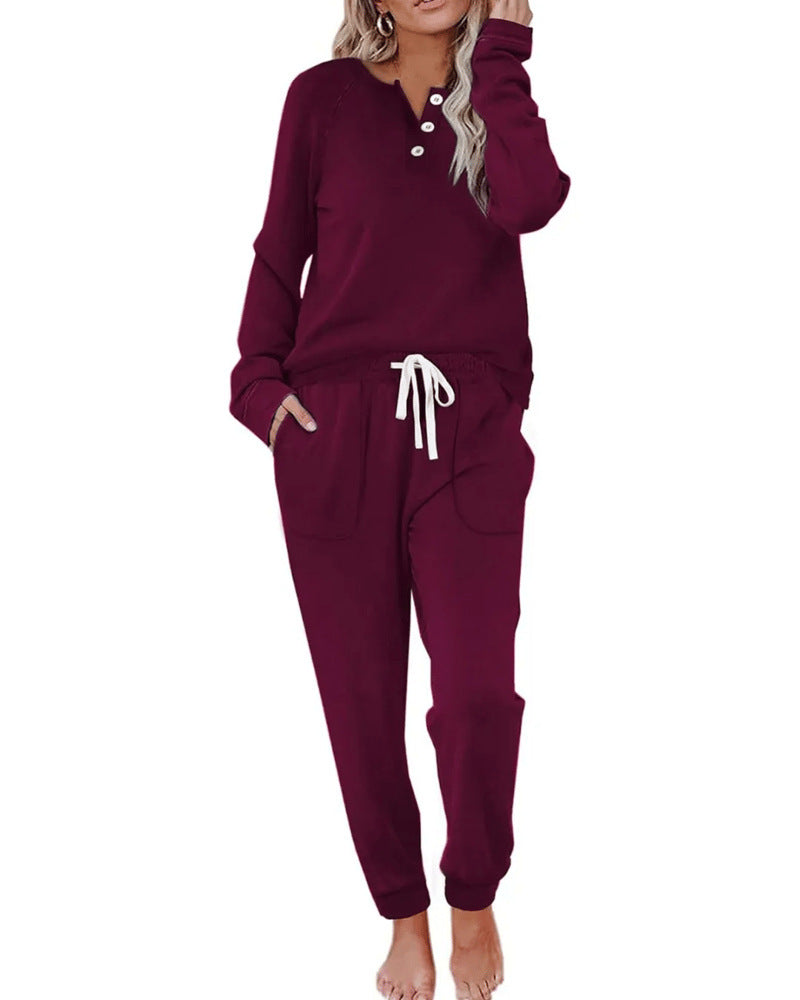 Casual outfit for women with button placket and elastic waist Lune London