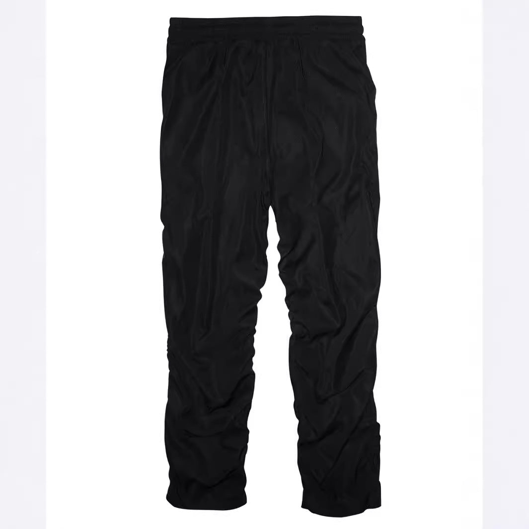 Casual cargo pants for men with elastic waist and practical pockets Lune London