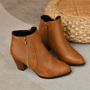 Elegant heeled boots for women with zipper Lune London