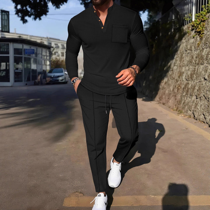 Casual tracksuit for men with textured top and comfortable joggers Lune London