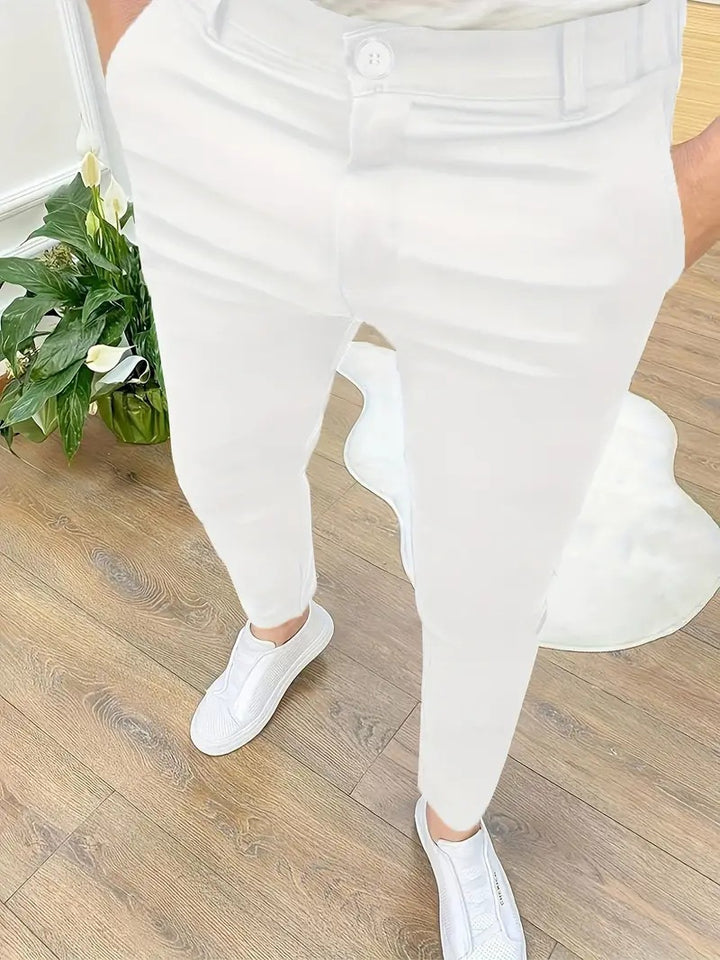 Trendy slim-fit pants for men with elastic waistband and practical pockets Lune London