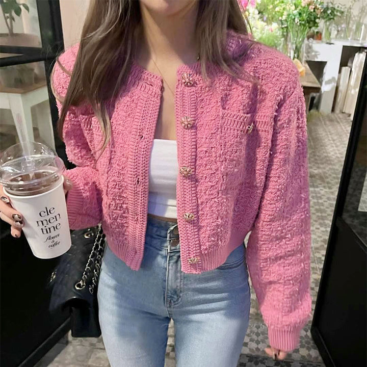 Trendy knit jacket for women with decorative buttons and a relaxed fit Lune London