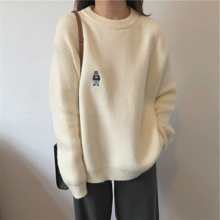 Ladies basic comfortable sweater with cute embroidered pattern Lune London