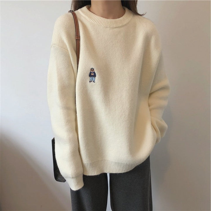 Ladies basic comfortable sweater with cute embroidered pattern Lune London