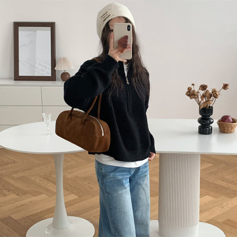 Casual women's sweater with zip short and relaxed fit Lune London