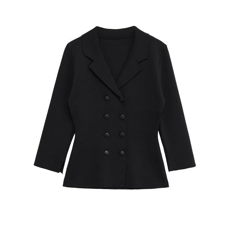 Elegant blazer jacket for women with double breasted and feminine silhouette Lune London