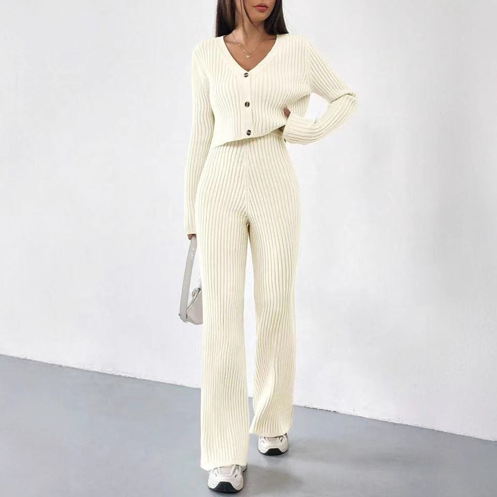 Knitted set for women with V-neck and wide legs Lune London
