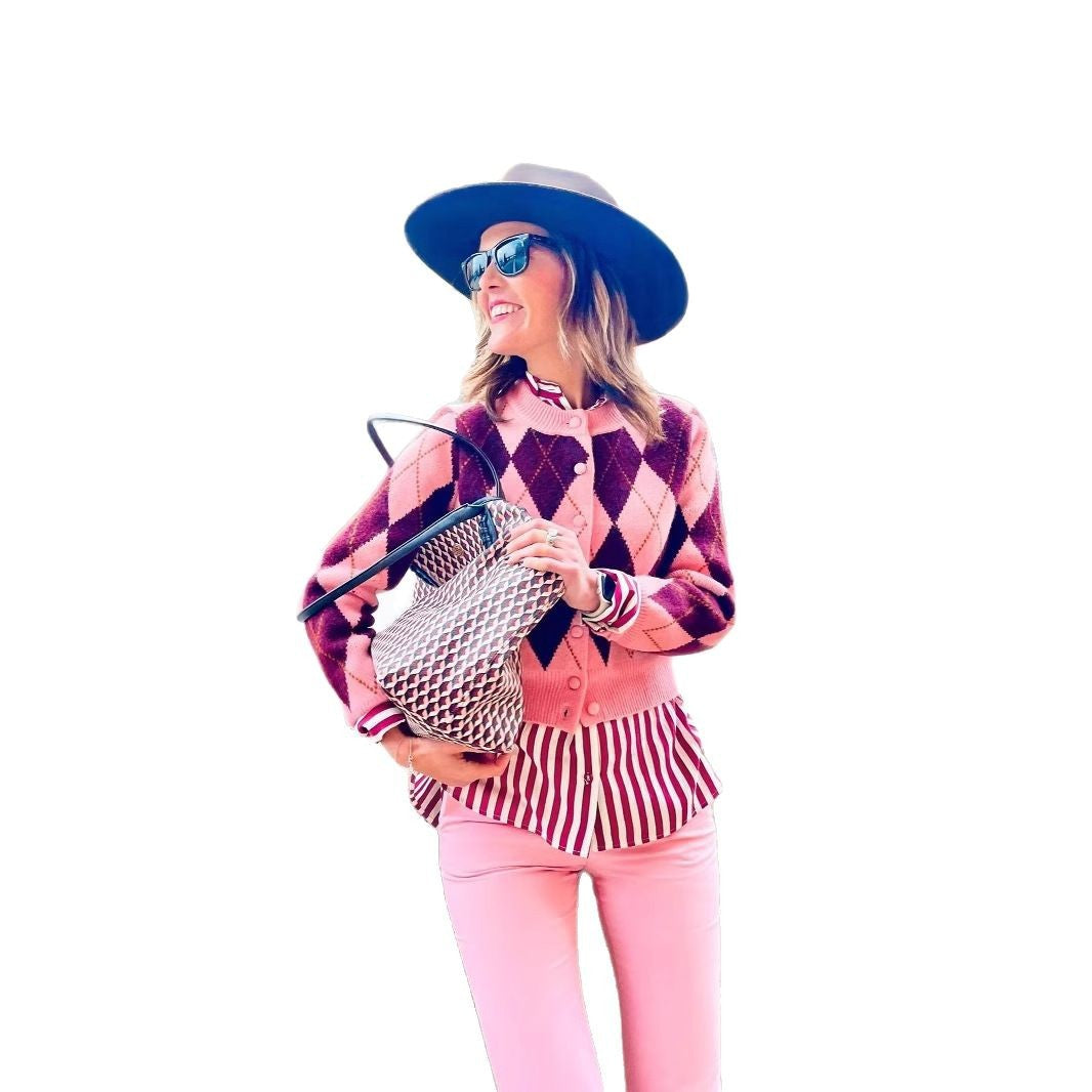 Women cardigan in elegant argyle pattern Lune London