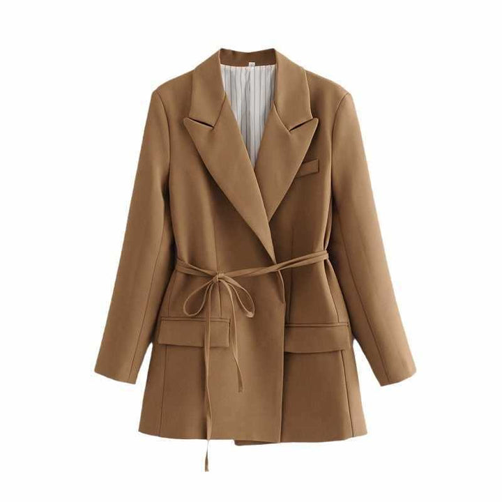 Elegant blazer jacket for women with a belt at the waist and practical pockets Lune London