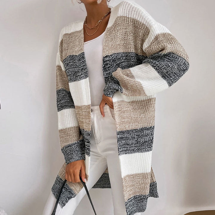 Cardigan tricot femme avec un motif rayé décontracté et une coupe ouverte Chic & Stil