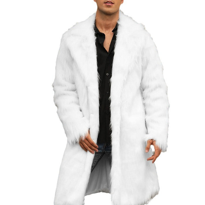 Luxurious faux fur coat for men with an elegant cut and a deep collar Lune London