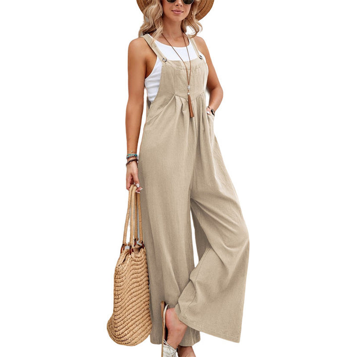 Ladies casual jumpsuit with wide legs and adjustable straps Lune London