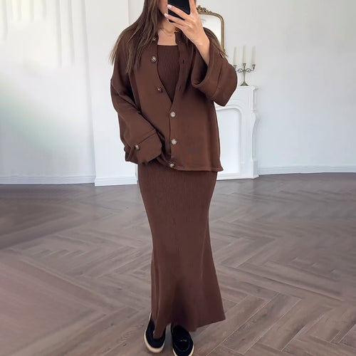 Women's knit set with elegant blazer and sleeveless maxivers dress Lune London