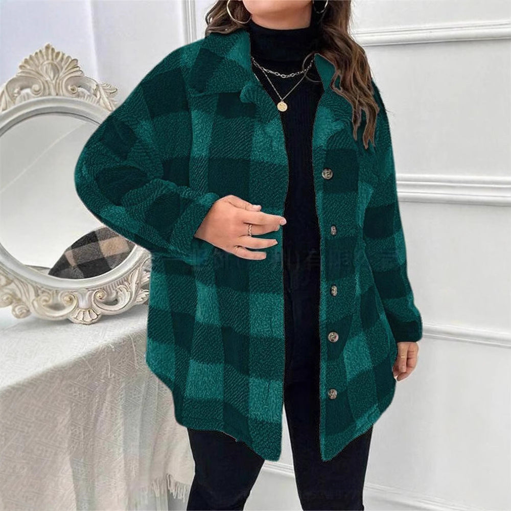 Ladies oversized tartan cozy jacket with button closure Lune London