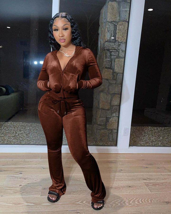 Ladies Sporty Velvet Jumpsuit with Hood and Chic Pockets