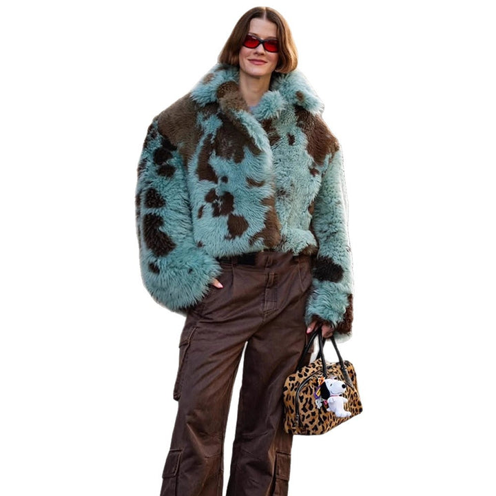 Faux fur jacket for women with modern patterns and voluminous sleeves Lune London