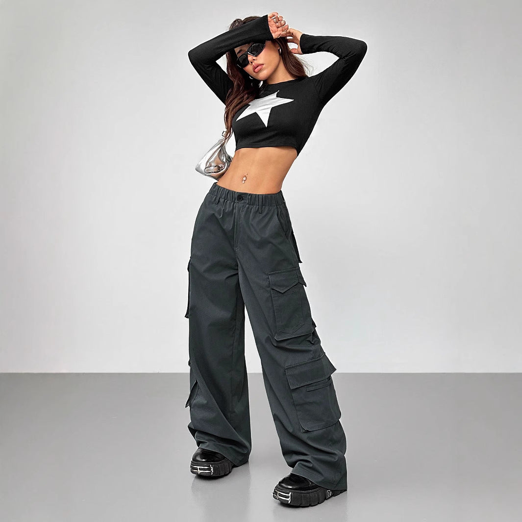 Pantalons larges cargo pour femmes avec taille élastique et poches pratiques Chic & Stil