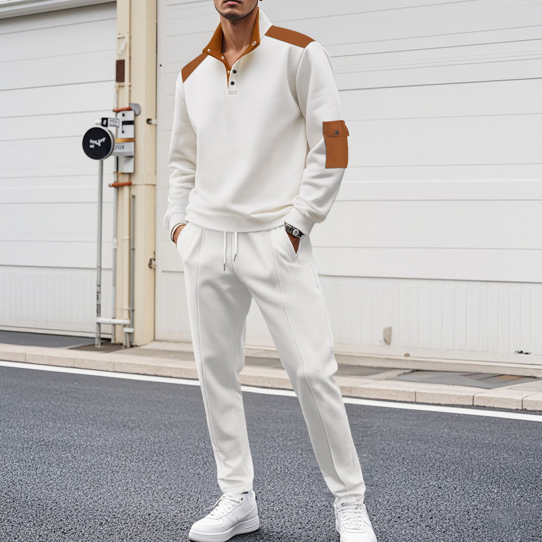 Men's sports set with trendy accents and structured treatment Lune London