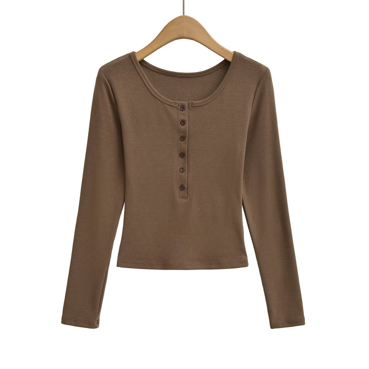 Long sleeve top for women with button neckline and relaxed fit Lune London