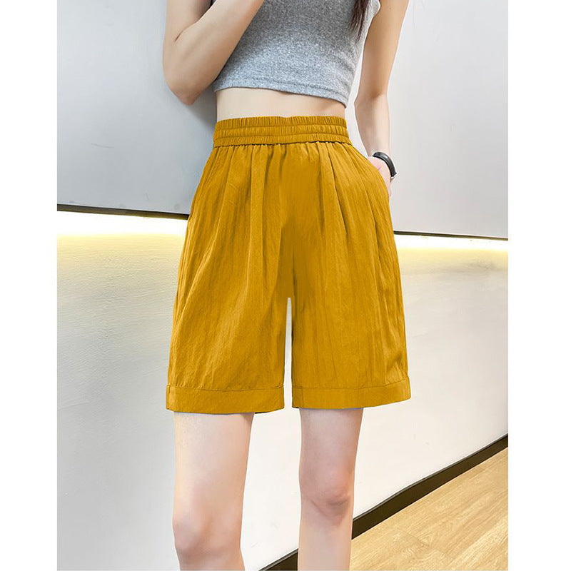 Women's casual shorts with elastic waistband and side pockets