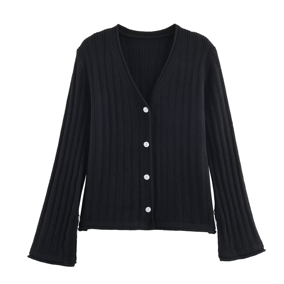 Knit jacket for women with a ribbed structure and elegant button details Lune London