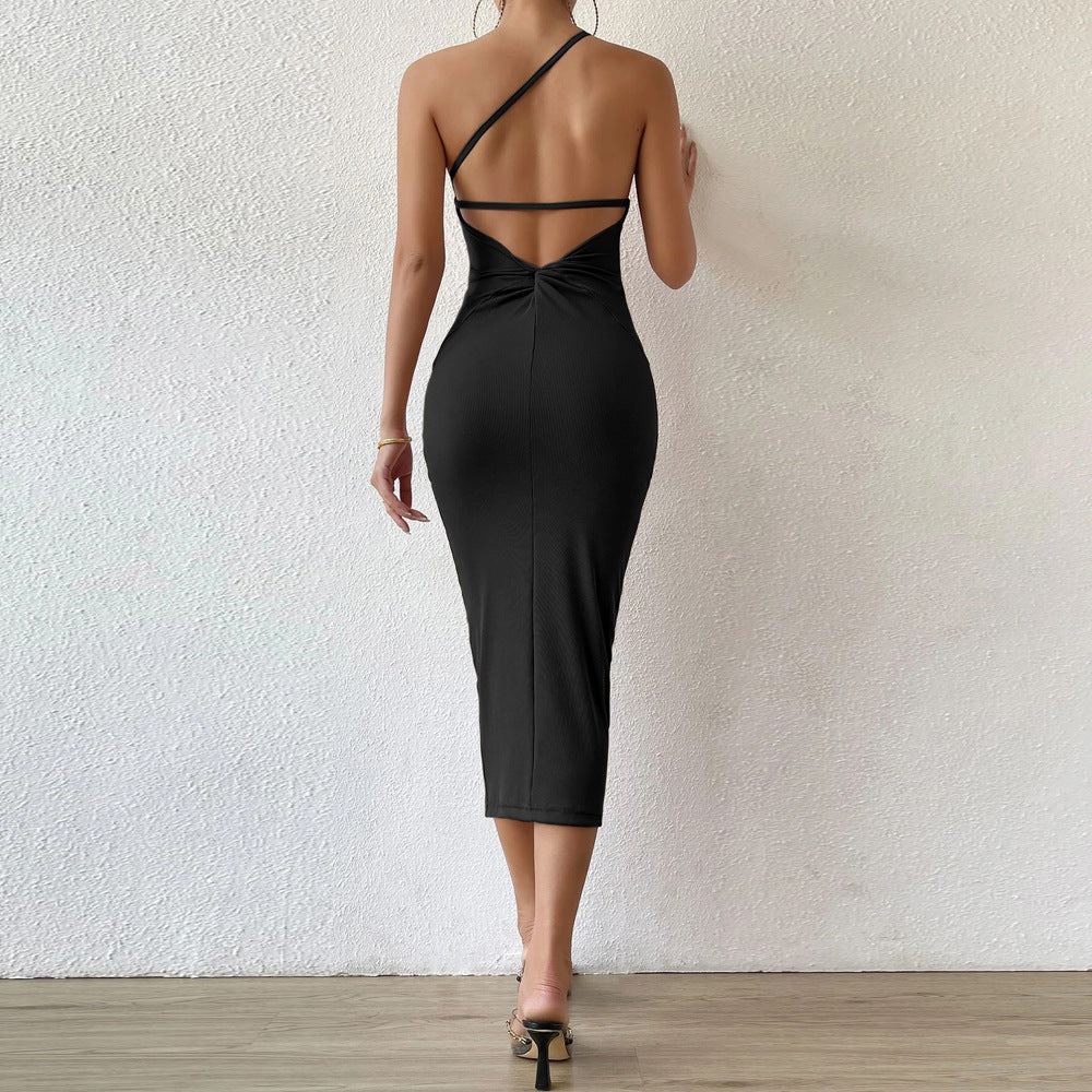 Robe midi ajustée pour femmes avec design asymétrique Chic & Stil