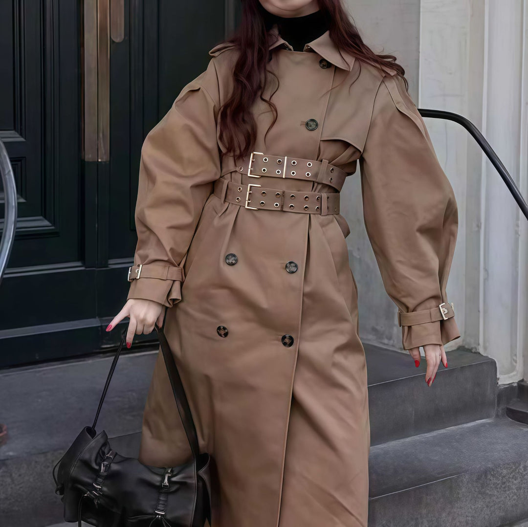 Ladies waterproof trench coat with belt at the waist Lune London