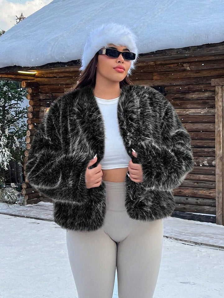 Women Trendy and Cozy Faux Fur Jacket Lune London
